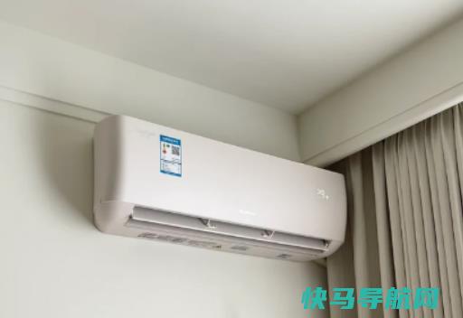 空调出风口挡板不归位怎么办？夏天开空调盖厚被子正常吗